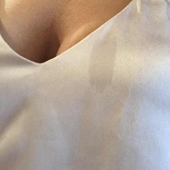 Light lavender top size medium - Picture 5 of 5